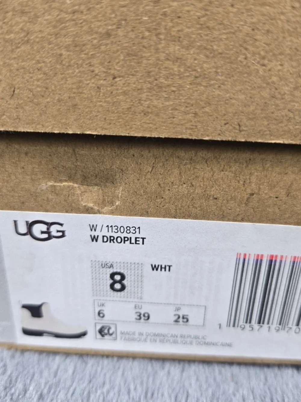 Ugg low Rain boots with fur inside Brand new